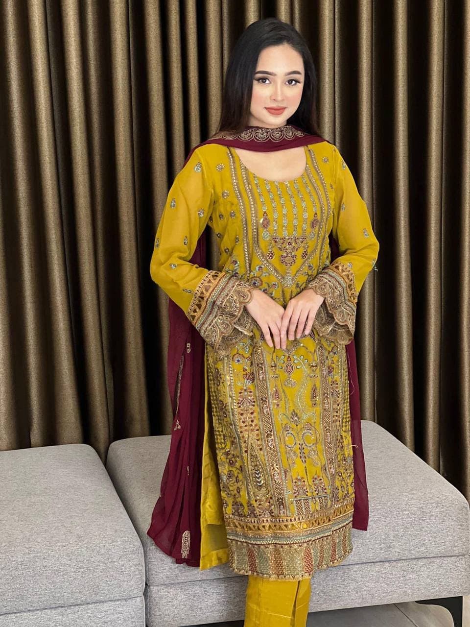 🌻 Sunflower – 4 Piece  Dress ( Unstitched ) 